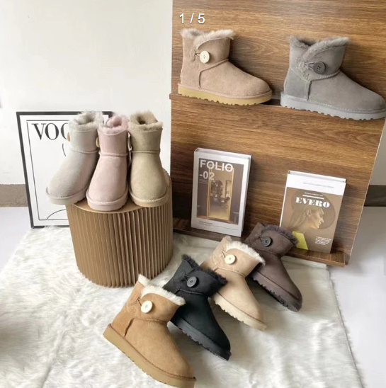 UGG Sheepskin Boots 3352