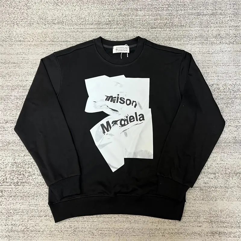 Maison Kitsune LongSleeve Sweatshirt