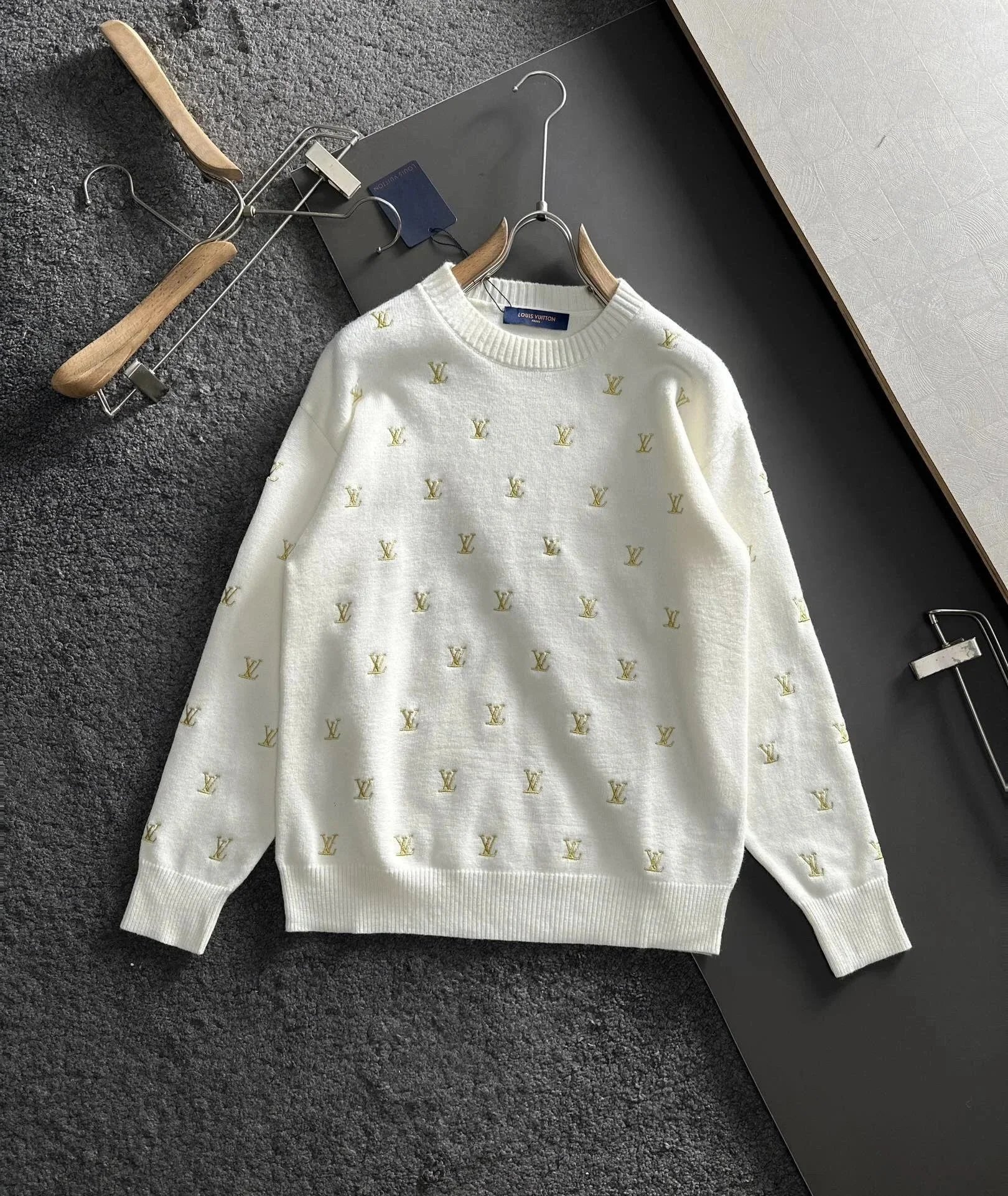 Louis Vuitton LongSleeve Sweatshirt